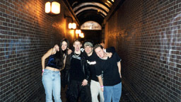 00102101.jpg [10/21/2000]