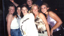 01071902.jpg [7/19/2001]