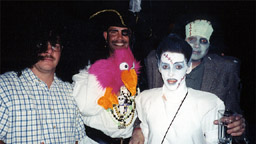 01102704.jpg [10/27/2001]