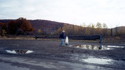 01102712.jpg [10/27/2001]