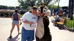 02040903.jpg [4/9/2002]