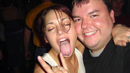 03062105.jpg [6/21/2003]