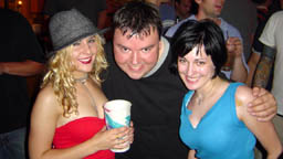 03062504.jpg [6/25/2003]