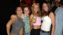 03072502.jpg [7/25/2003]