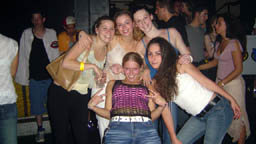 03072510.jpg [7/25/2003]