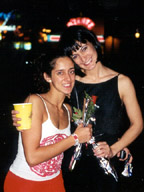 4x3/991118.jpg [11/21/1999]