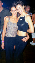 99112203.jpg [11/22/1999]